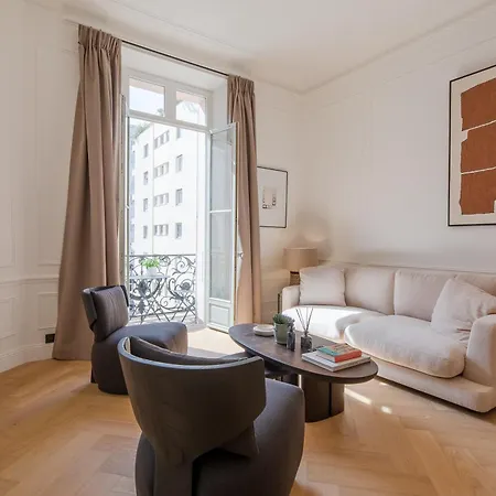 La Guitare 22 - Spacious 1 Bedroom In The Center Of Cannes, Right Behind Grand 戛纳